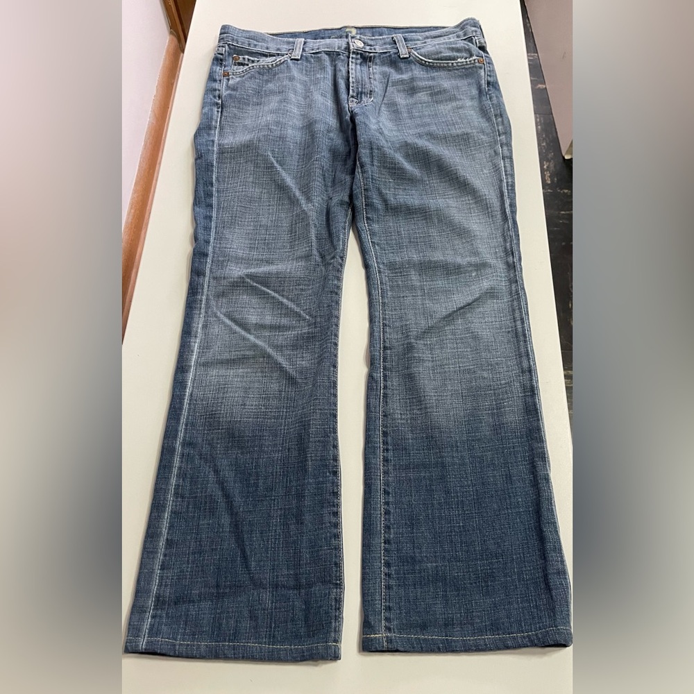 7 For All Mankind Women's Straight Boot Leg Jeans sz 31
